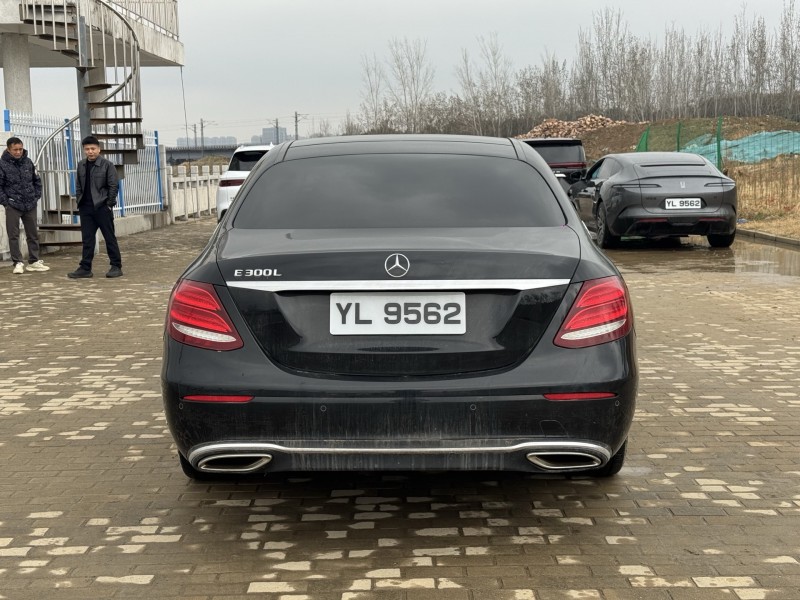 平頂山18年奔馳E9