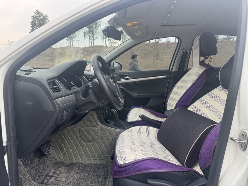 焦作18年大众朗逸6