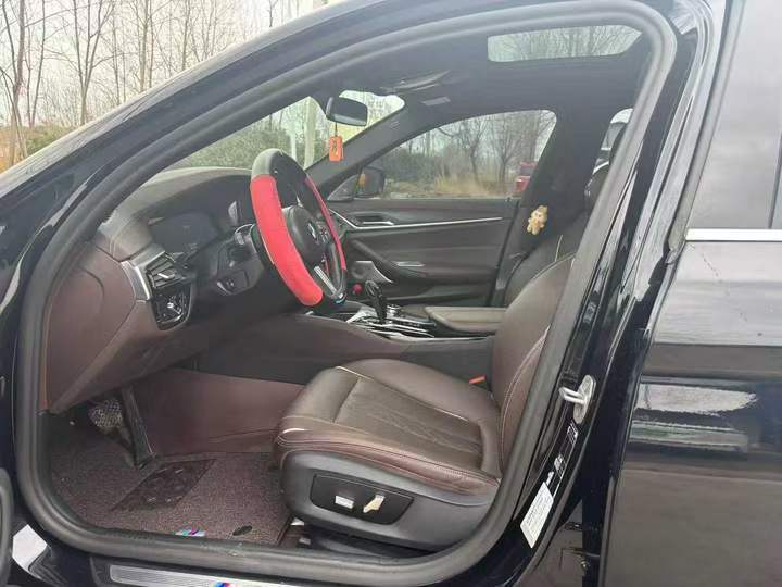 徐州23年宝马5系8