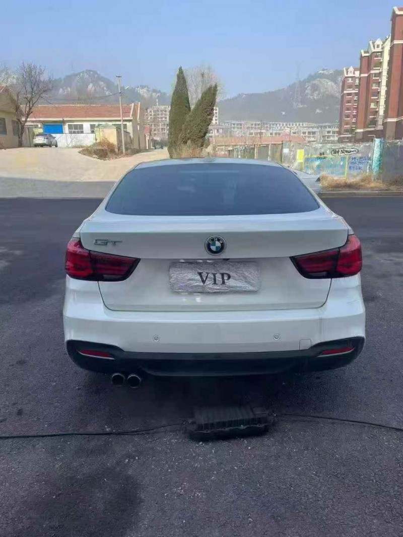 济宁20年宝马3系9