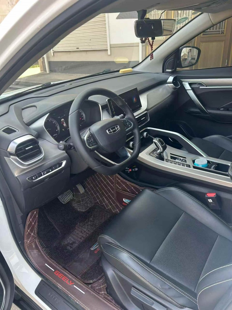 徐州20年吉利缤越4