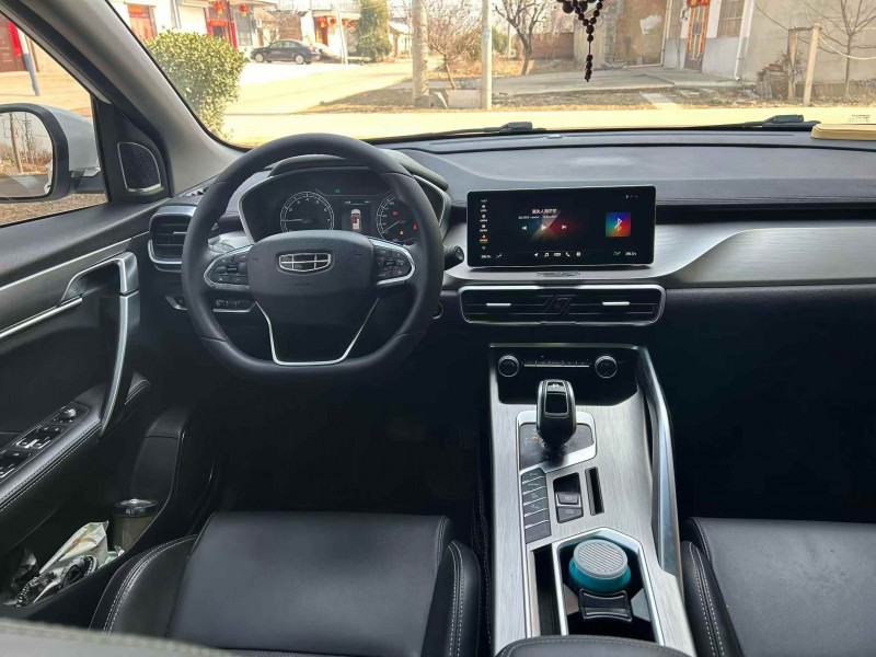 徐州20年吉利缤越5