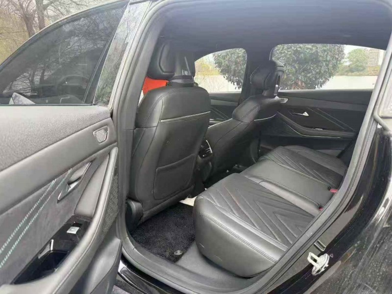 新余24年长安汽车深蓝4