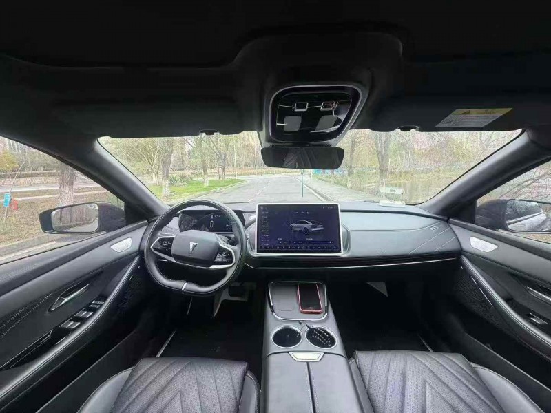 新余24年长安汽车深蓝5