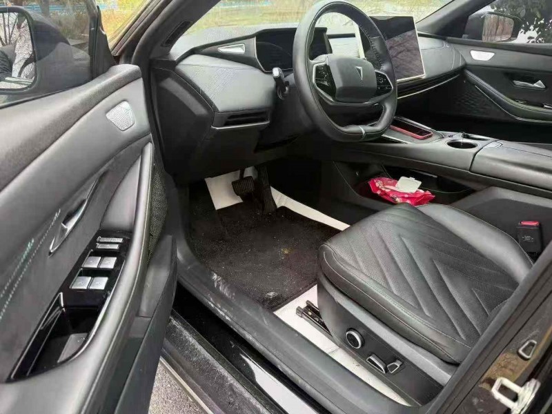 新余24年长安汽车深蓝6