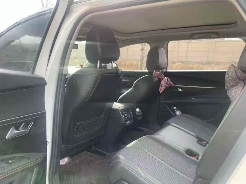 济宁21年东风标致4