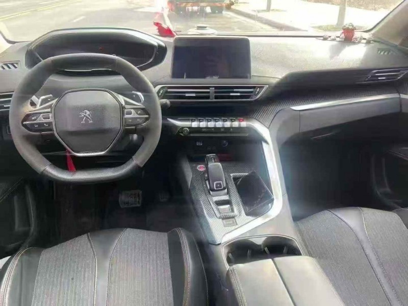 济宁21年东风标致5