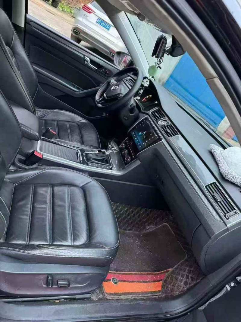 黔东南18年大众帕萨特7