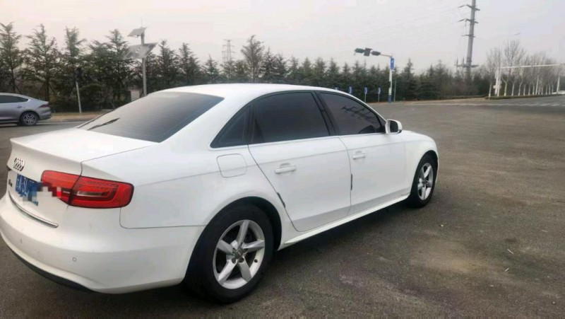 青岛16年奥迪A4L6