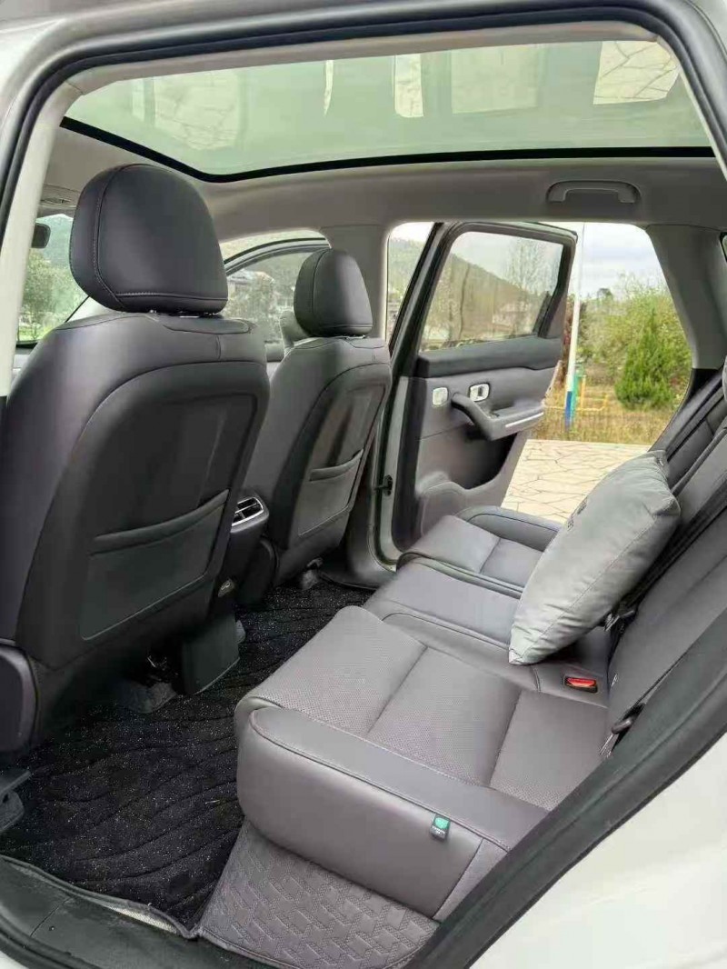 南平25年零跑汽车C104