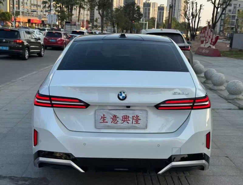 阳江24年宝马5系8