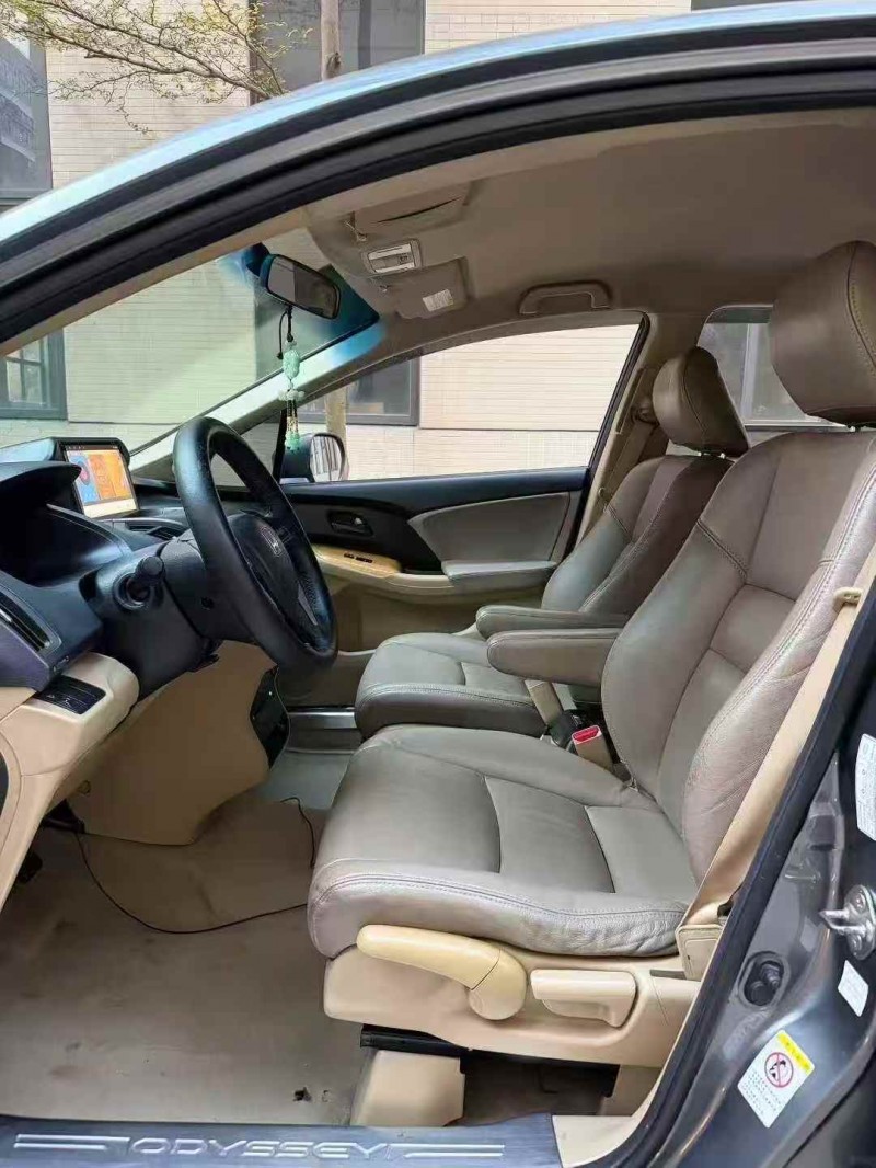 湛江12年本田奥德赛5