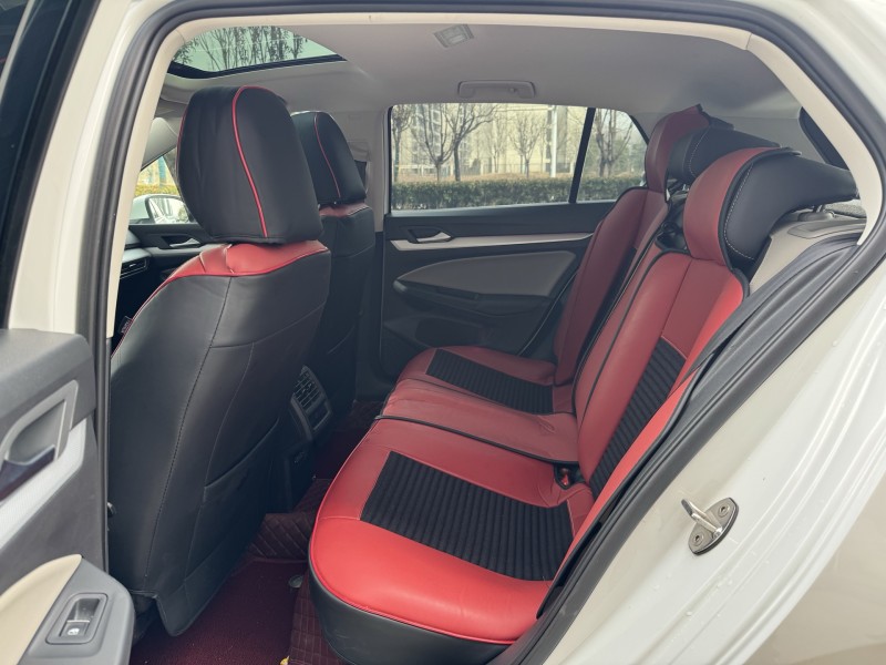 济宁24年大众高尔夫5