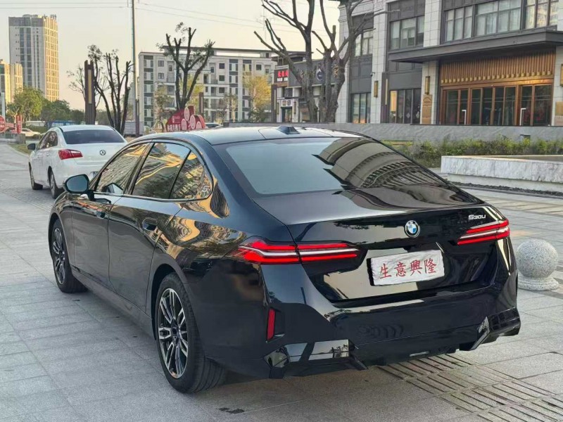 阳江25年宝马5系7
