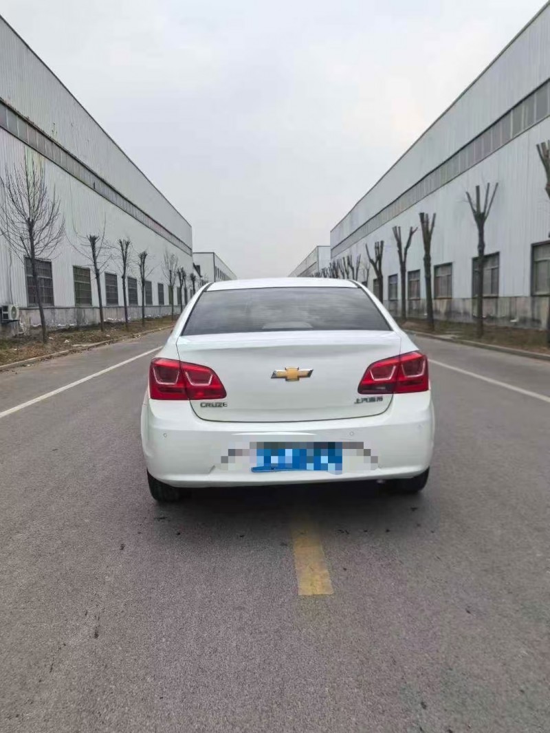 菏泽16年雪佛兰科鲁兹9