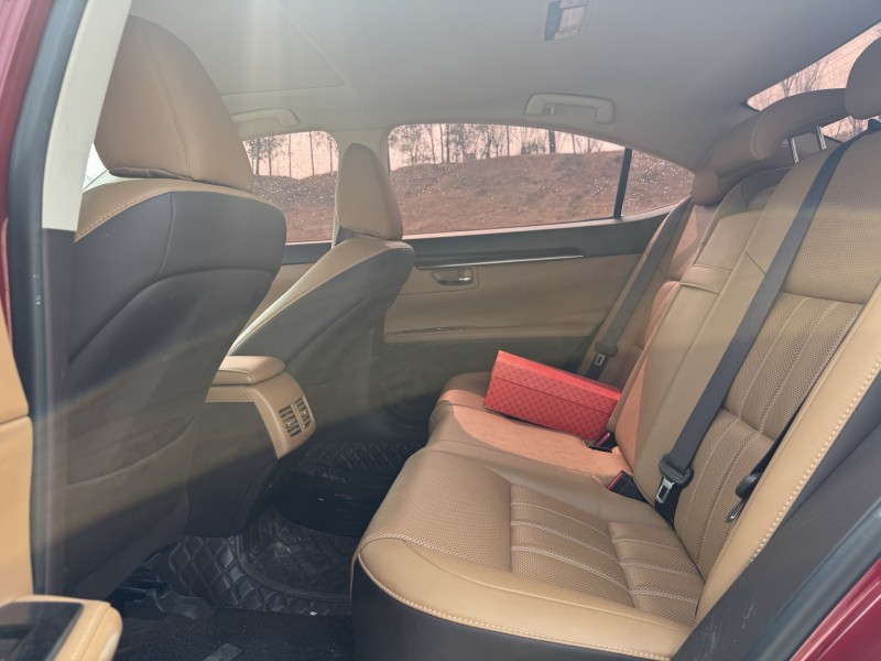 郑州18年雷克萨斯GS5