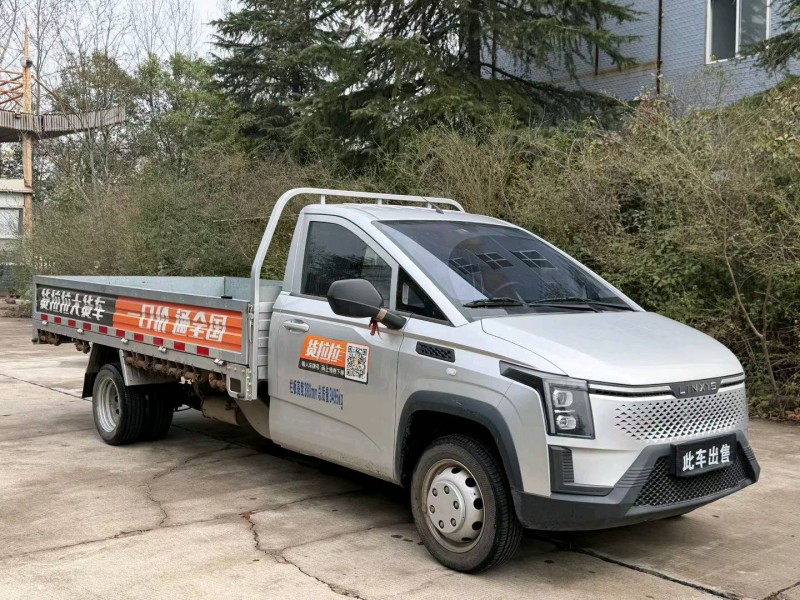 平顶山24年五菱汽车菱势黄金卡2