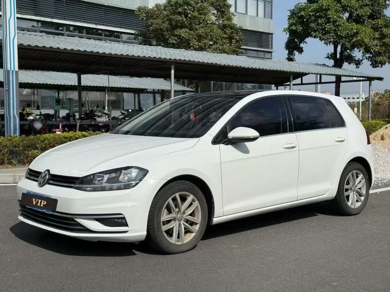 济宁19年大众高尔夫3