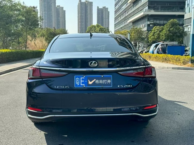 东莞23年雷克萨斯ES9