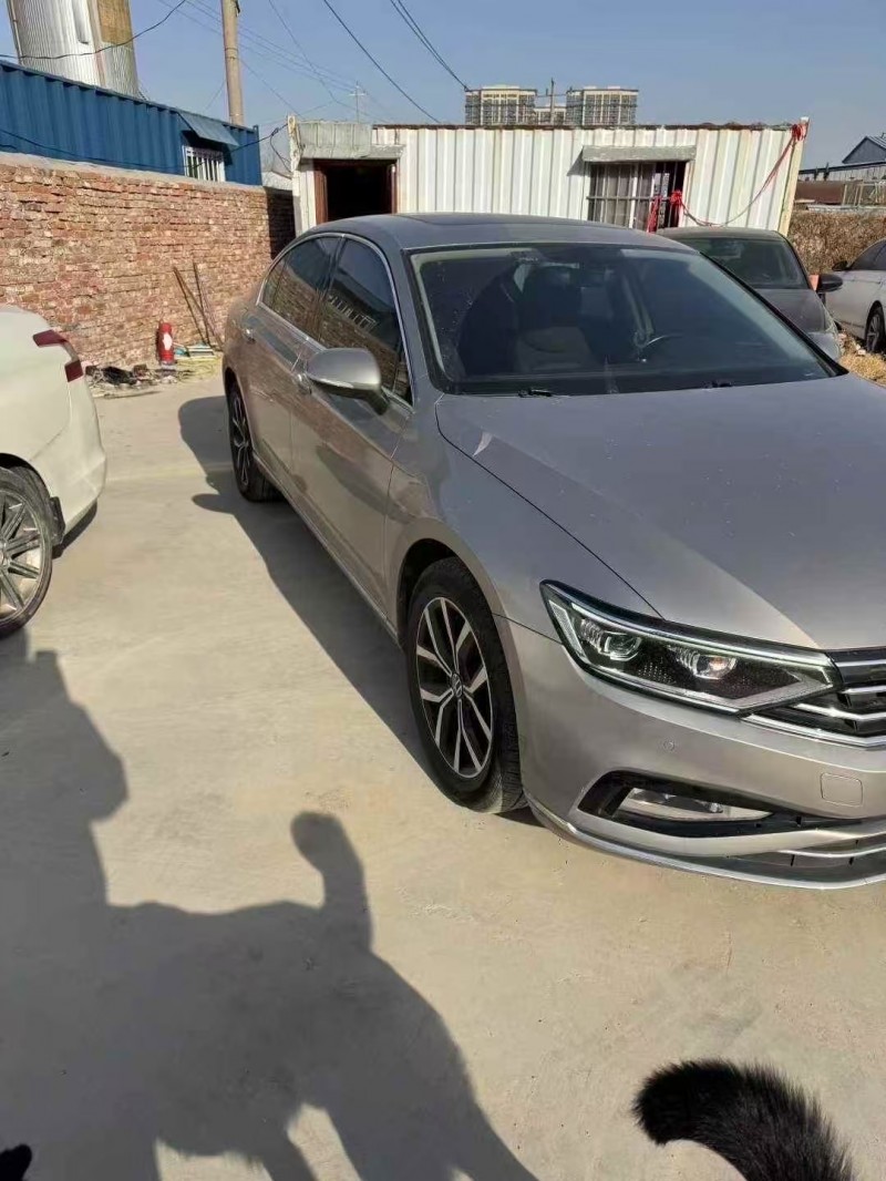 菏泽21年大众迈腾2