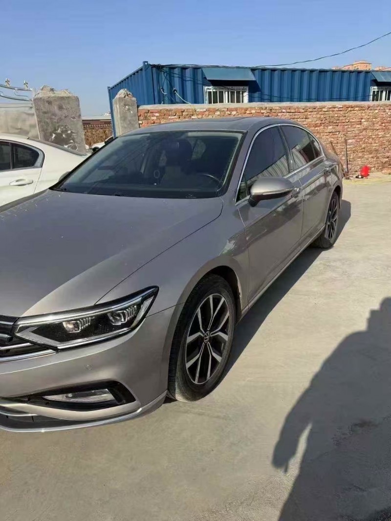 菏泽21年大众迈腾3