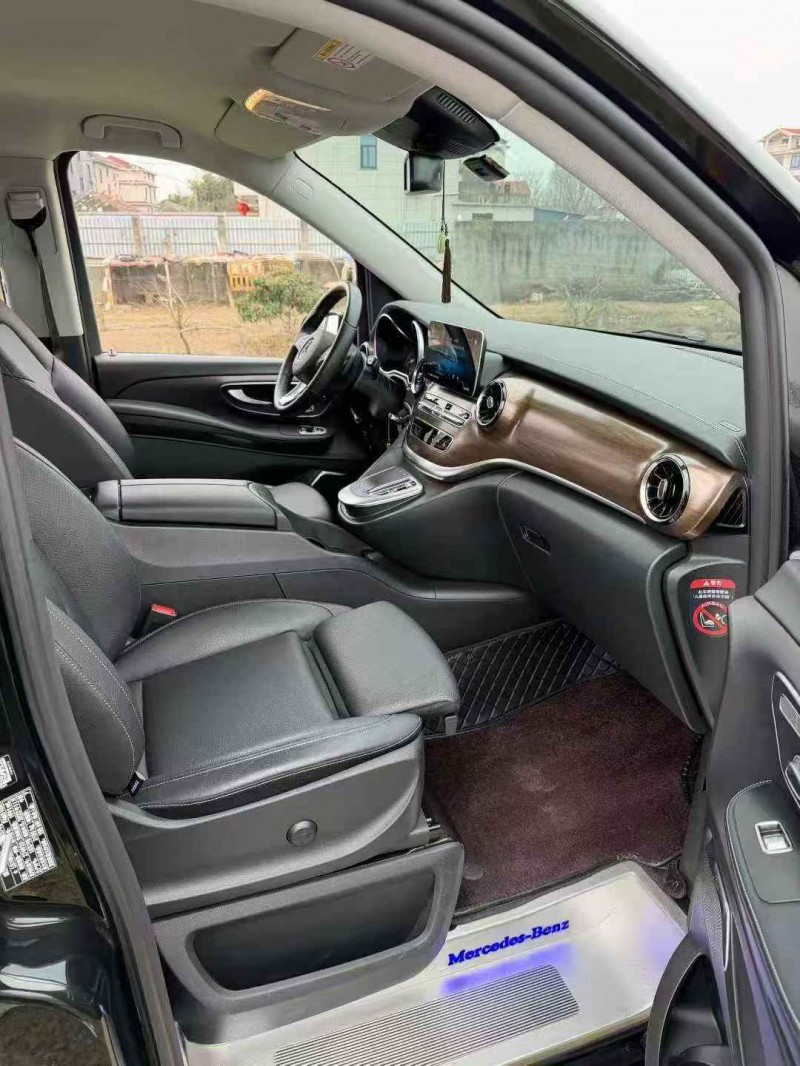 衢州23年奔驰V5