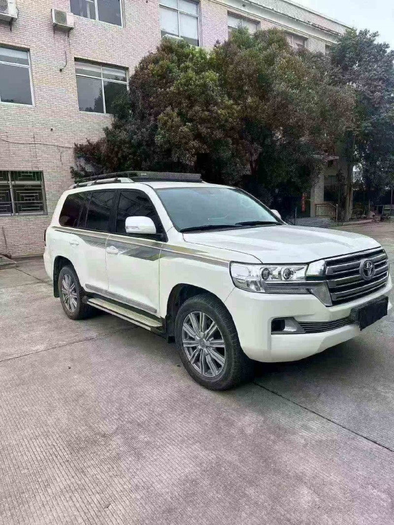 泉州16年丰田兰德酷路泽2