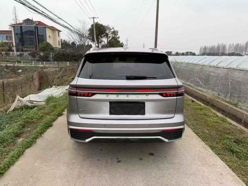 温州23年吉利星越9