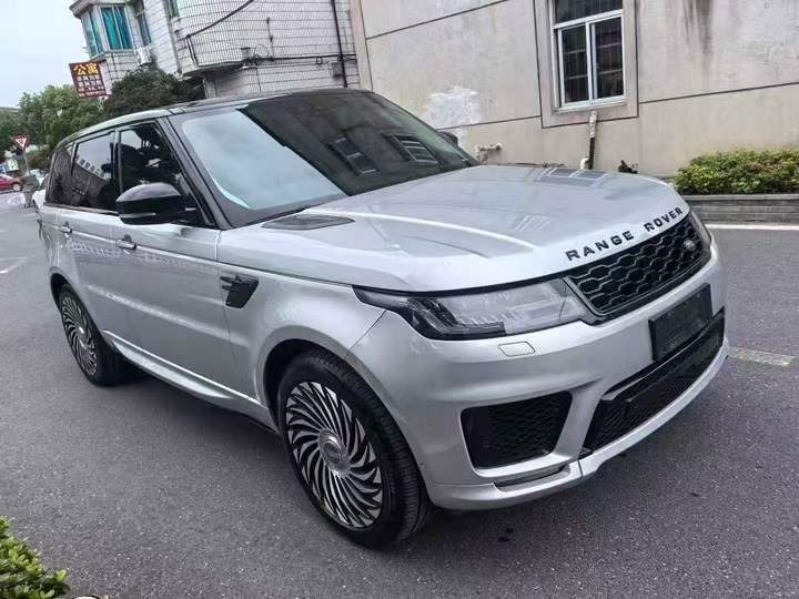 湖州22年路虎揽胜运动3