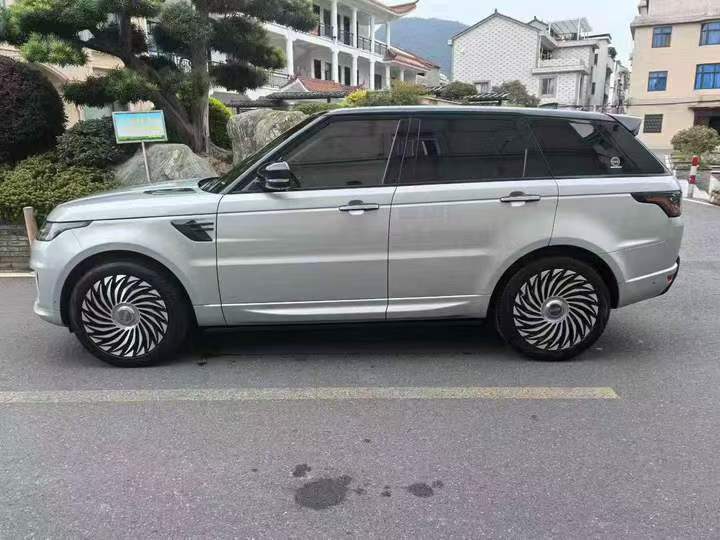 湖州22年路虎揽胜运动7