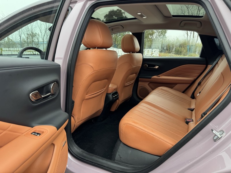 盐城25年传祺埃安RT7