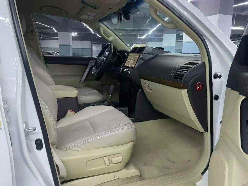 深圳18年丰田普拉多7