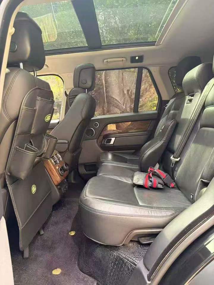 重庆19年路虎揽胜运动6