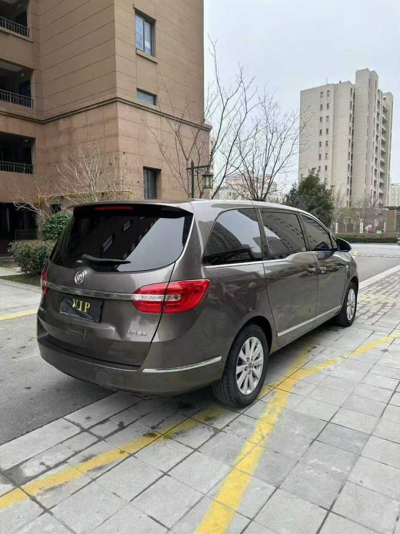 徐州18年别克GL85