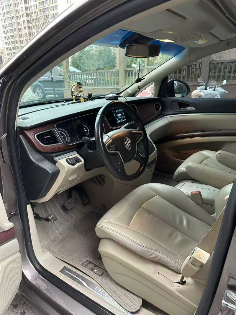 徐州18年别克GL88