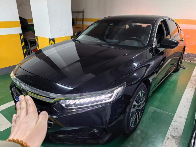 济宁23年本田雅阁1