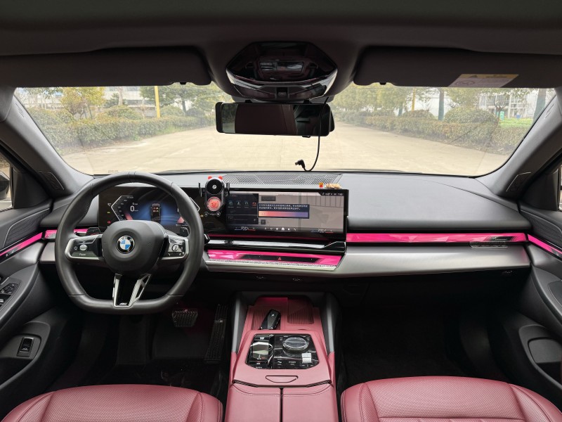 盐城25年宝马5系9