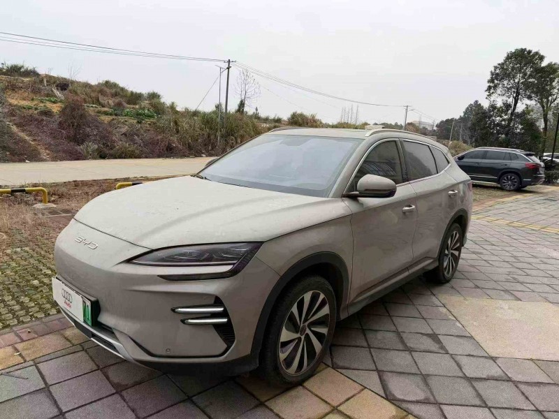 九江24年比亚迪宋3