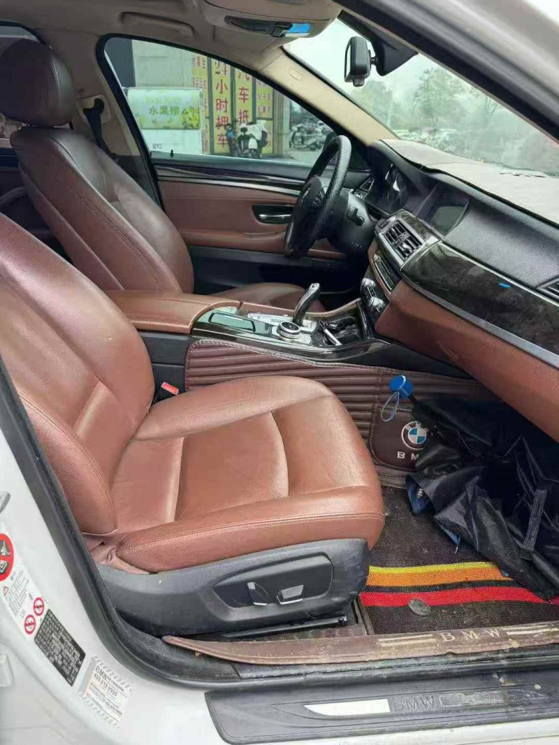 淮安15年宝马5系8