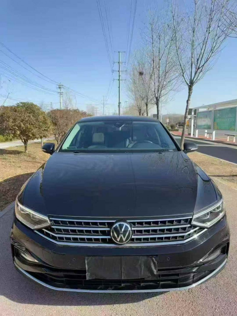 济宁23年大众迈腾1