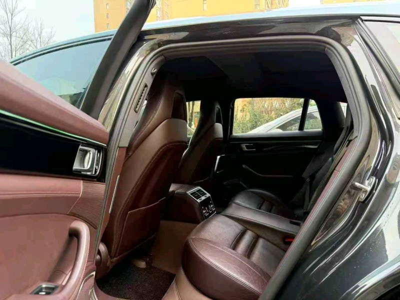 石家庄19年保时捷帕拉梅拉7