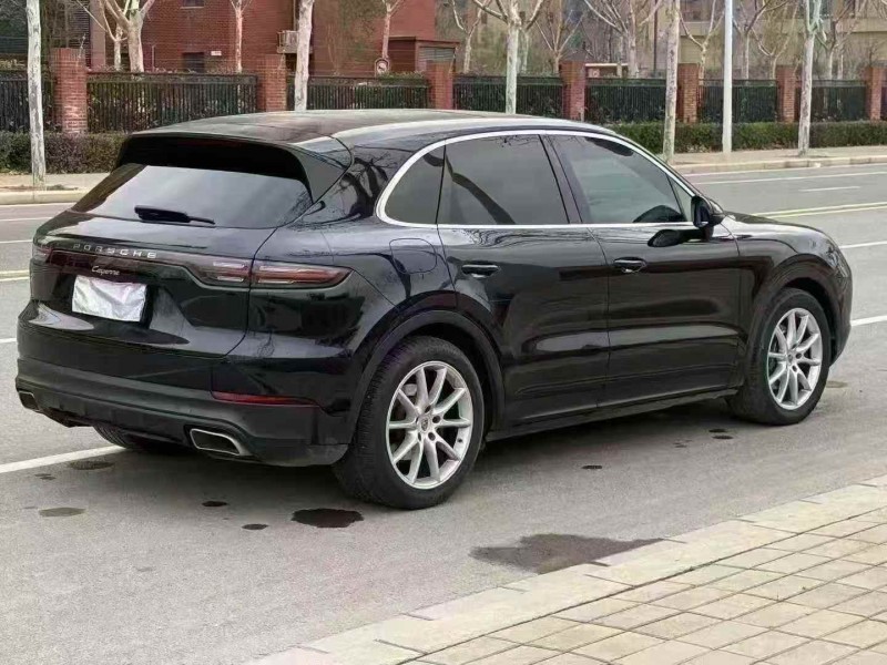 焦作20年保时捷卡宴6