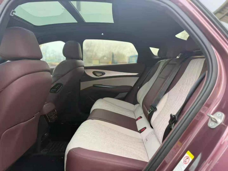 枣庄25年比亚迪海豹5