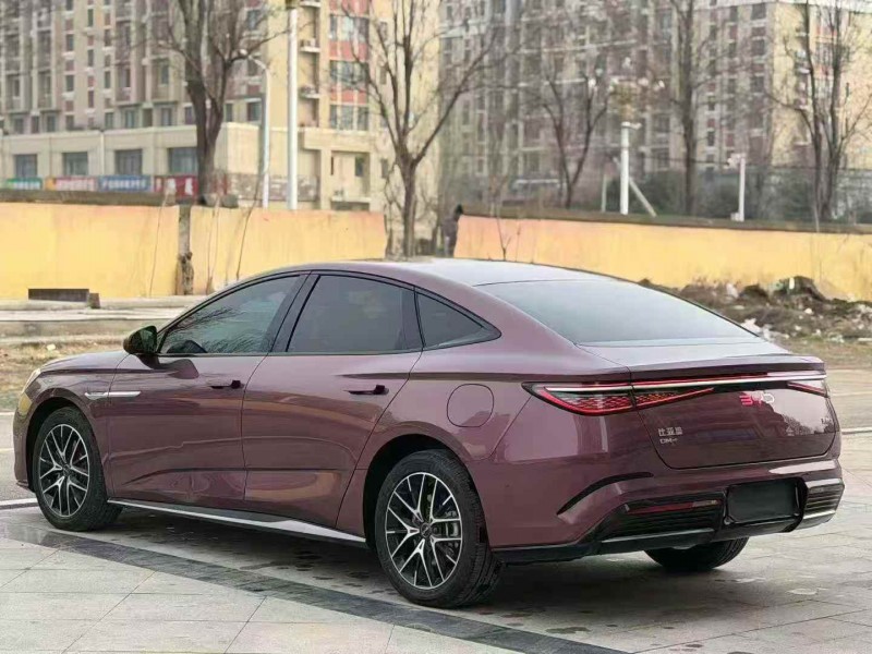 枣庄25年比亚迪海豹7