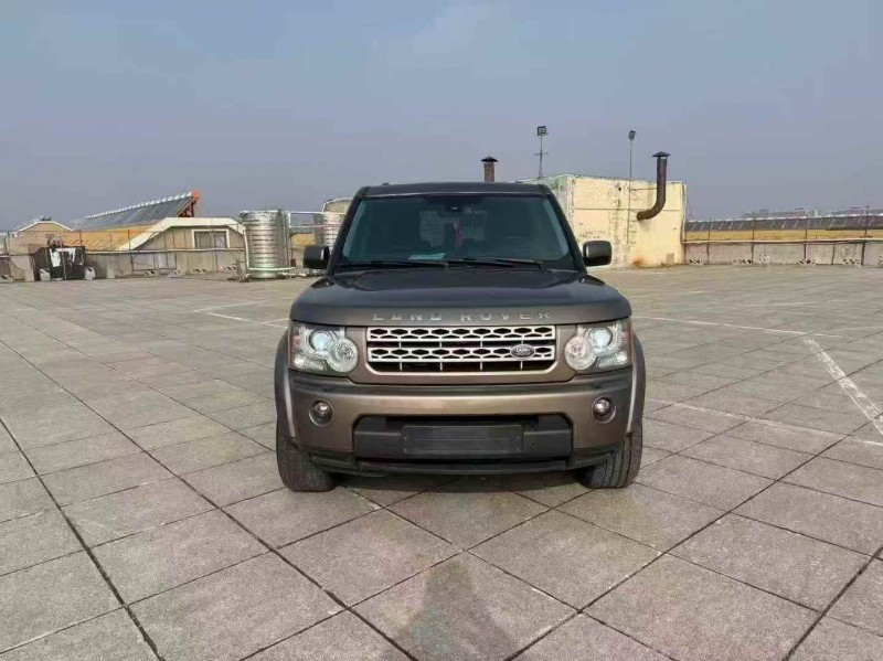 保定12年路虎发现1