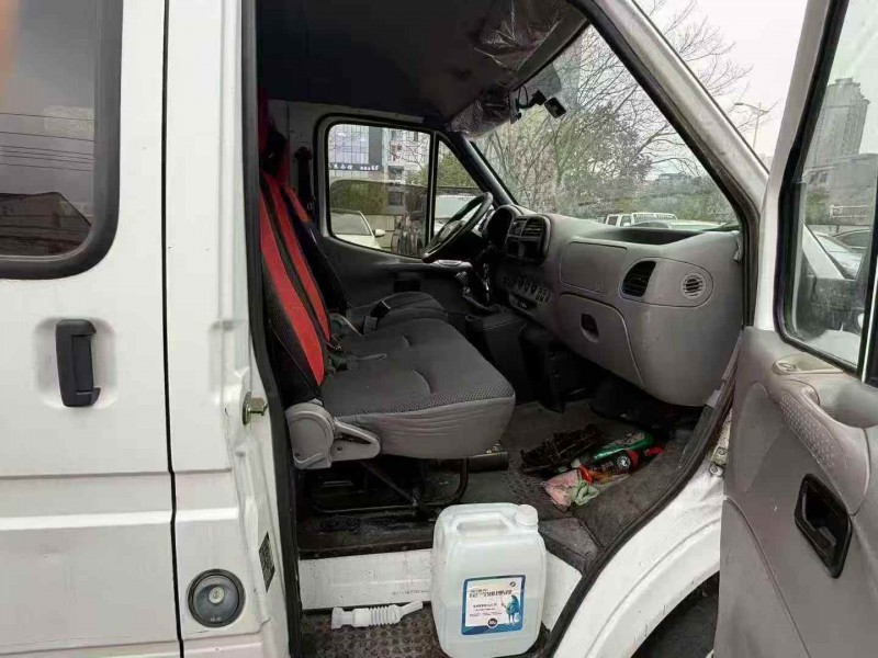 岳阳18年江铃特顺5