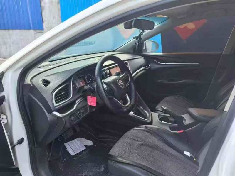 烟台21年别克英朗6