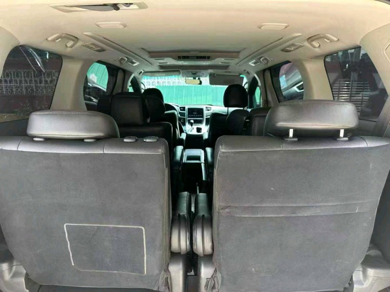 枣庄14年丰田埃尔法5