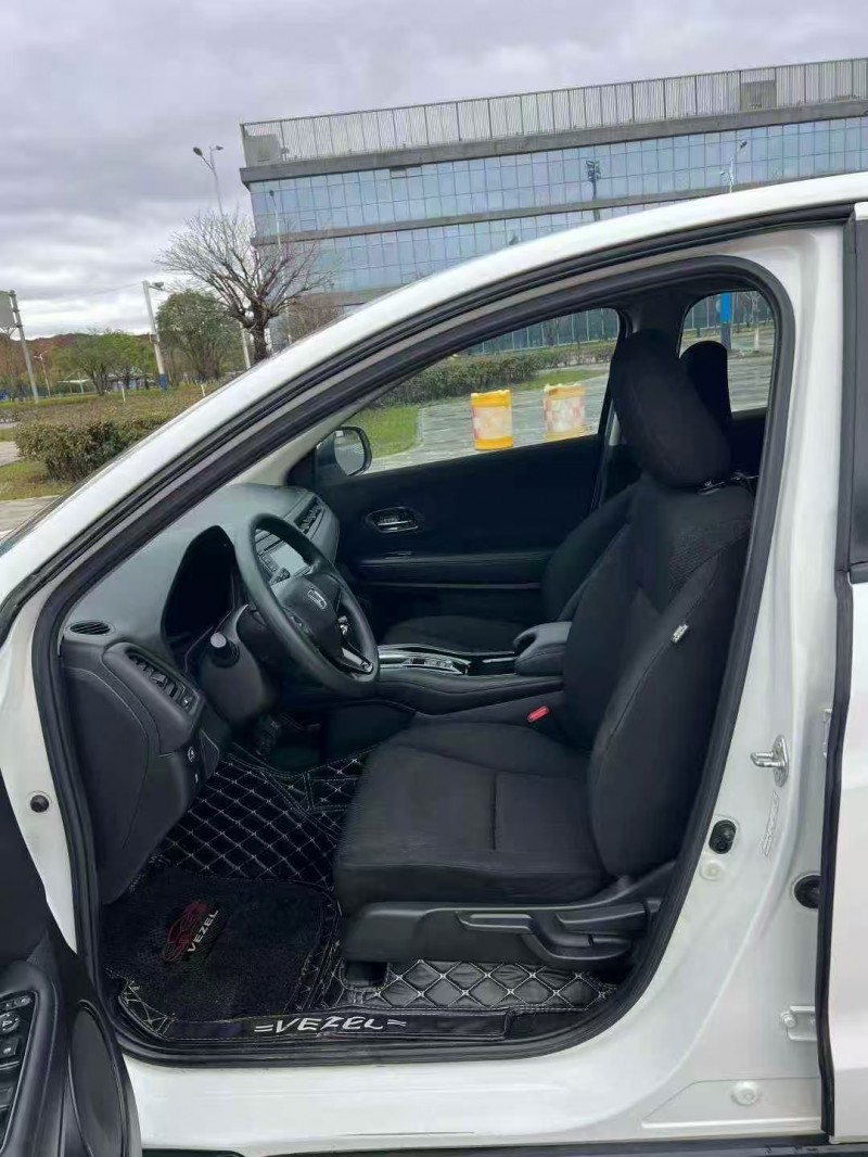 贺州18年本田缤智6