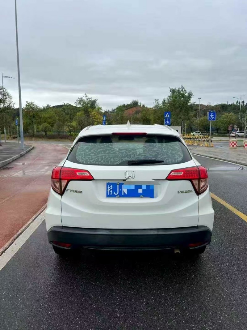 贺州18年本田缤智9